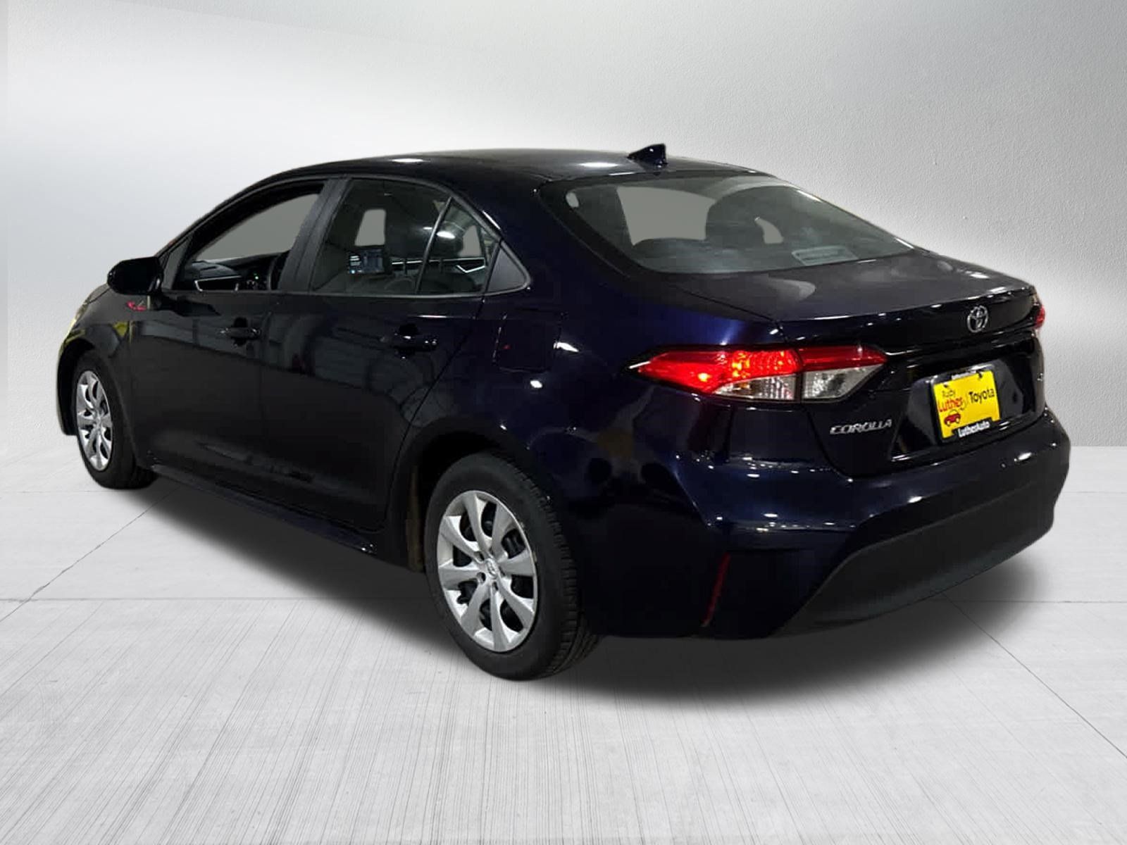 Used 2024 Toyota Corolla LE FWD image 4
