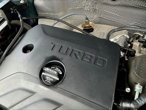 Used 2022 Chevrolet TrailBlazer ACTIV w/ Technology Package image 33