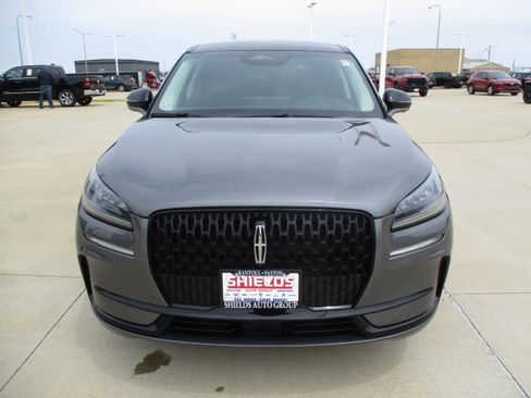 Used 2023 Lincoln Corsair AWD w/ Equipment Group 101A image 9