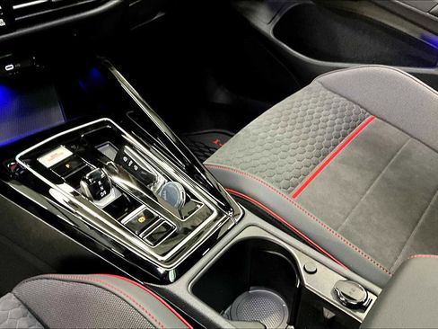 New 2025 Volkswagen GTI SE image 10