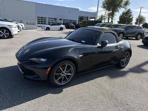 Used 2016 MAZDA MX-5 Miata Grand Touring image 5