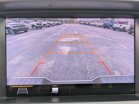 Used 2022 Chevrolet Colorado LT w/ LT Convenience Package image 26