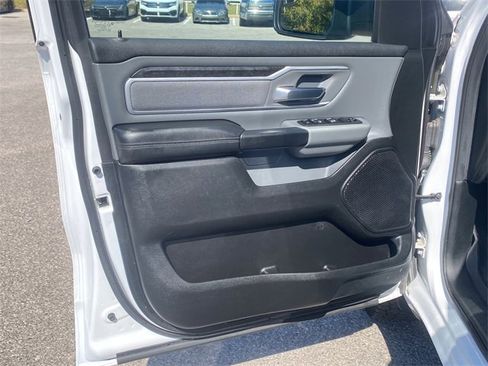 Used 2020 RAM 1500 Big Horn image 18