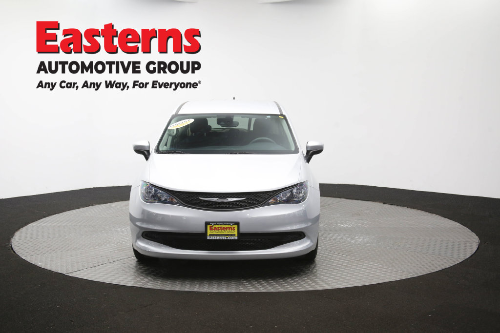 Used 2023 Chrysler Voyager LX FWD image 55