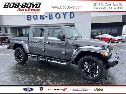 Used 2025 Jeep Gladiator Sport