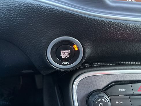 Used 2018 Dodge Challenger SXT w/ Blacktop Package RWD image 46