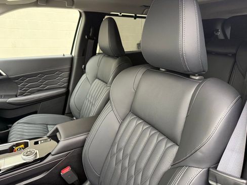 New 2026 Mitsubishi Outlander SEL AWD/4WD image 21