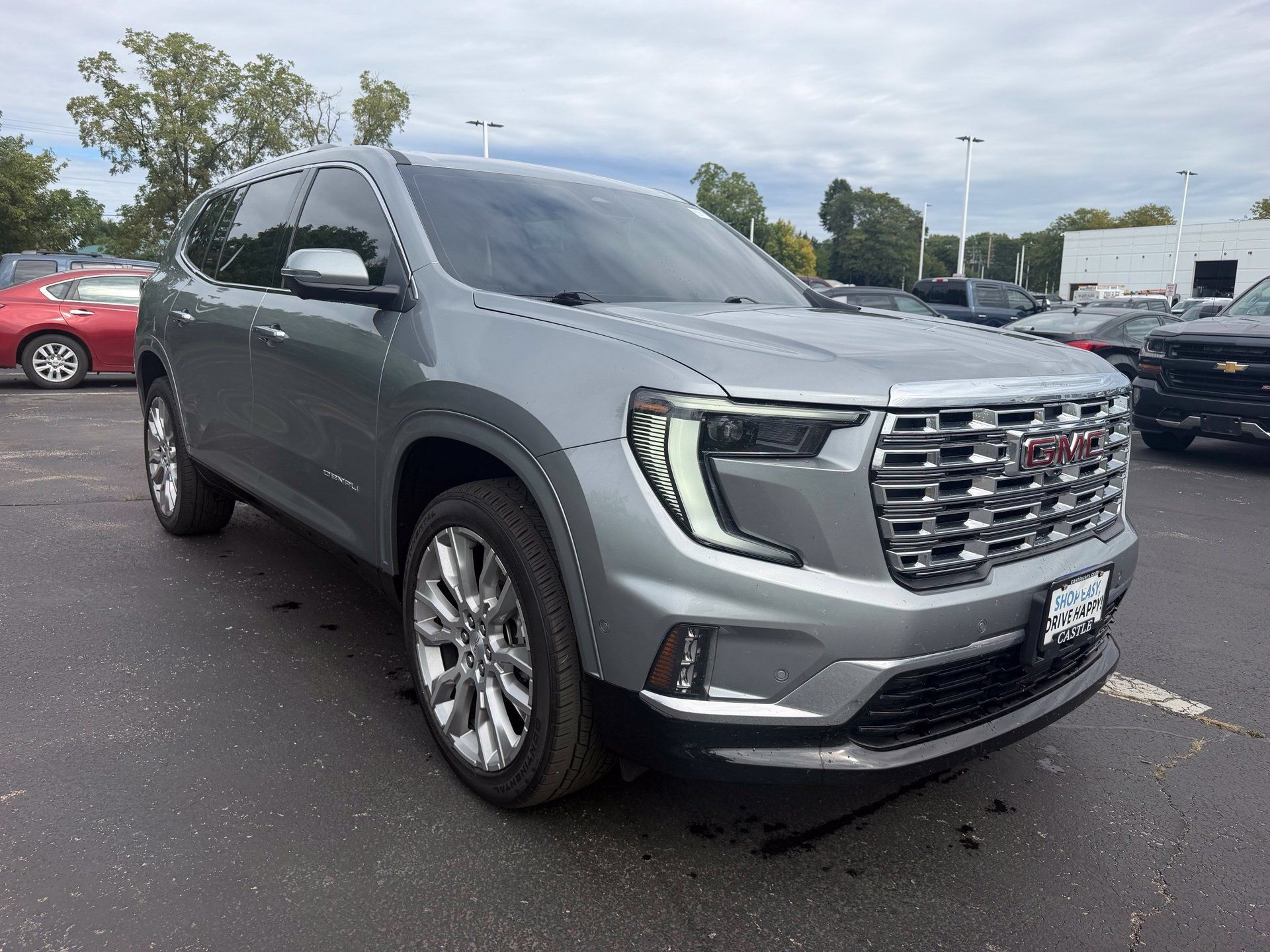 Used 2024 GMC Acadia Denali w/ Super Cruise Package AWD/4WD image 4