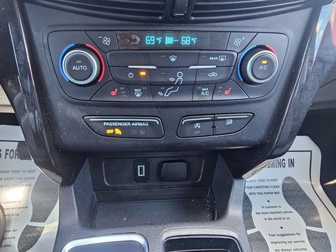 Used 2019 Ford Escape SE AWD/4WD image 41