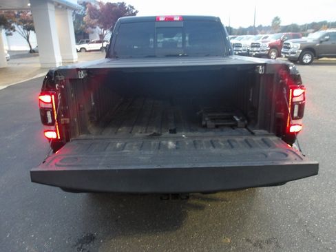 Used 2019 RAM 2500 Big Horn image 9