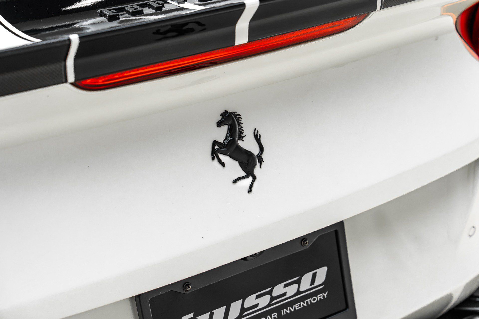 Used 2022 Ferrari 812 GTS RWD image 31