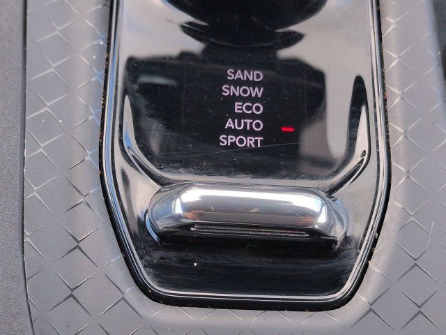 Used 2024 Jeep Wagoneer Launch Edition AWD/4WD image 31