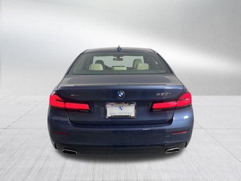 Used 2023 BMW 530i xDrive w/ Convenience Package image 6