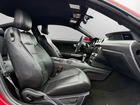 Certified 2020 Ford Mustang GT Premium RWD image 15