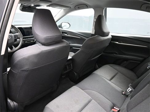 Used 2025 Toyota Camry LE image 17