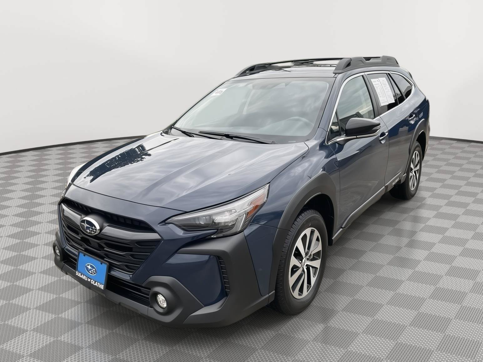 Certified 2024 Subaru Outback Premium w/ Popular Package #1A AWD/4WD image 10