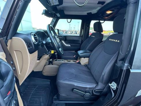Used 2013 Jeep Wrangler Sahara w/ Connectivity Group AWD/4WD image 7