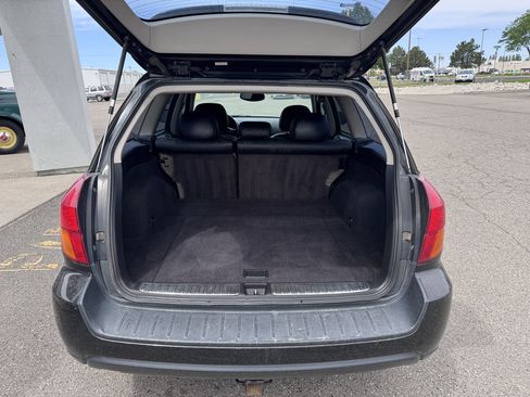 Used 2005 Subaru Outback 2.5XT Limited AWD/4WD image 53