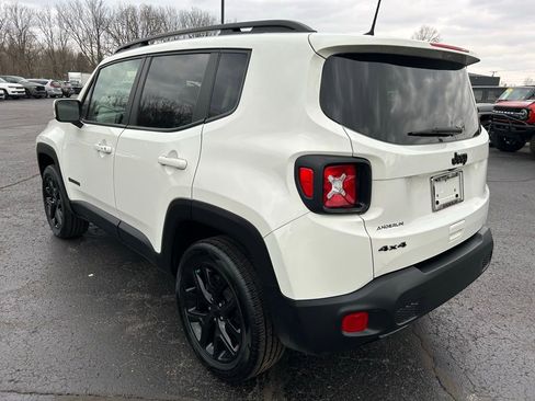 Used 2019 Jeep Renegade Altitude w/ Quick Order Package 2XM AWD/4WD image 6
