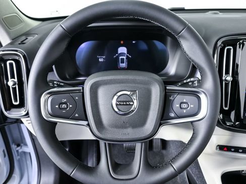 New 2026 Volvo XC40 B5 Plus w/ Protection Package Premier AWD/4WD image 8