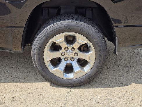 Used 2020 RAM 1500 Big Horn image 10