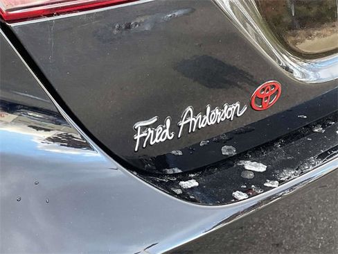 Used 2021 Toyota Camry XSE image 11