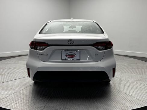 Used 2026 Toyota Corolla LE FWD image 28
