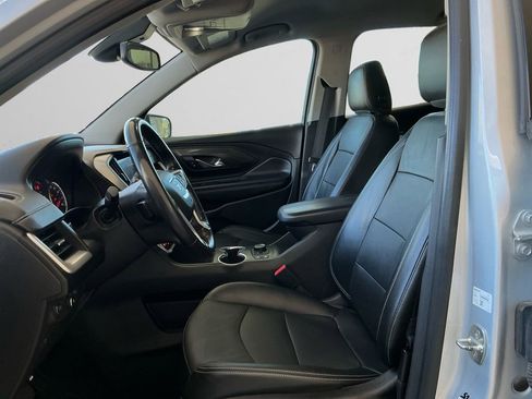 Used 2022 GMC Terrain SLT image 9