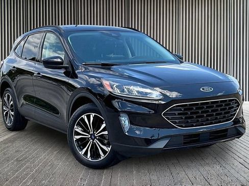 Used 2022 Ford Escape SEL w/ SEL Stealth AWD Package image 11
