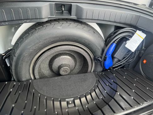 Used 2023 Toyota RAV4 XSE image 33