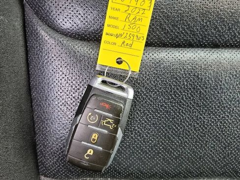 Used 2022 RAM 1500 Laramie AWD/4WD image 41