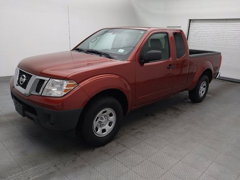 Used 2014 Nissan Frontier S image 2