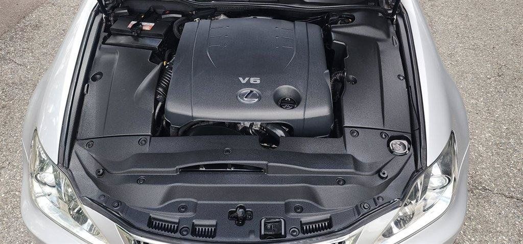 Used 2009 Lexus IS 250 RWD image 20