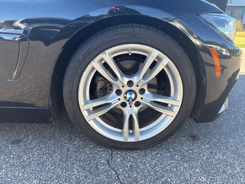 Used 2018 BMW 430i Convertible image 11