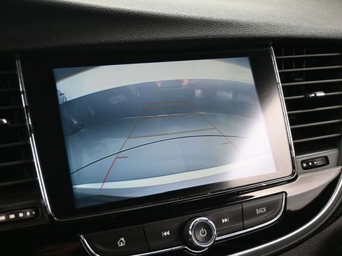 Used 2020 Buick Encore Preferred image 23