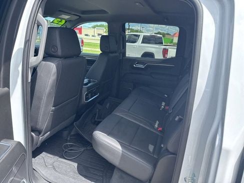 Certified 2023 GMC Sierra 1500 SLT w/ SLT Premium Package image 10