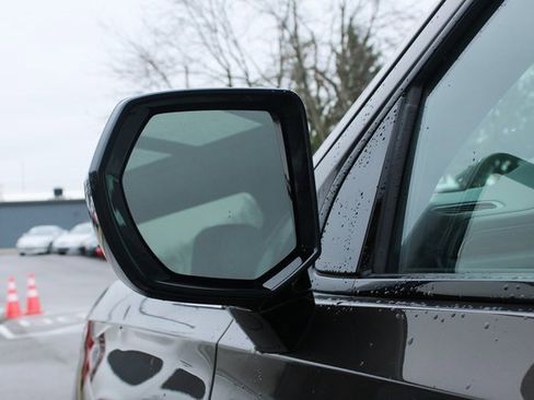 Used 2021 Chevrolet Tahoe Z71 image 8