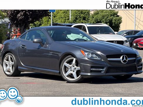 Used 2015 Mercedes-Benz SLK 250 w/ Premium Package image 1