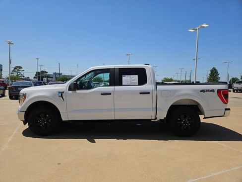 Used 2021 Ford F150 XLT w/ Trailer Tow Package AWD/4WD image 4