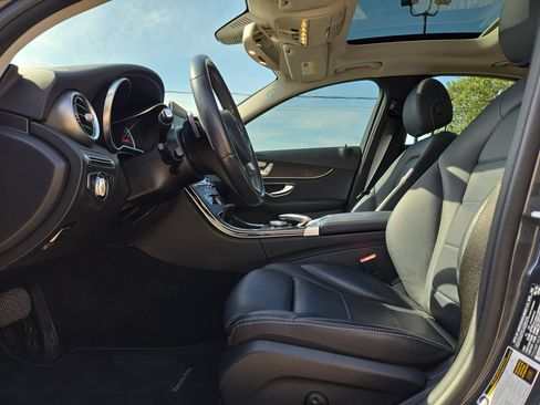 Used 2015 Mercedes-Benz C 300 4MATIC Sedan image 16