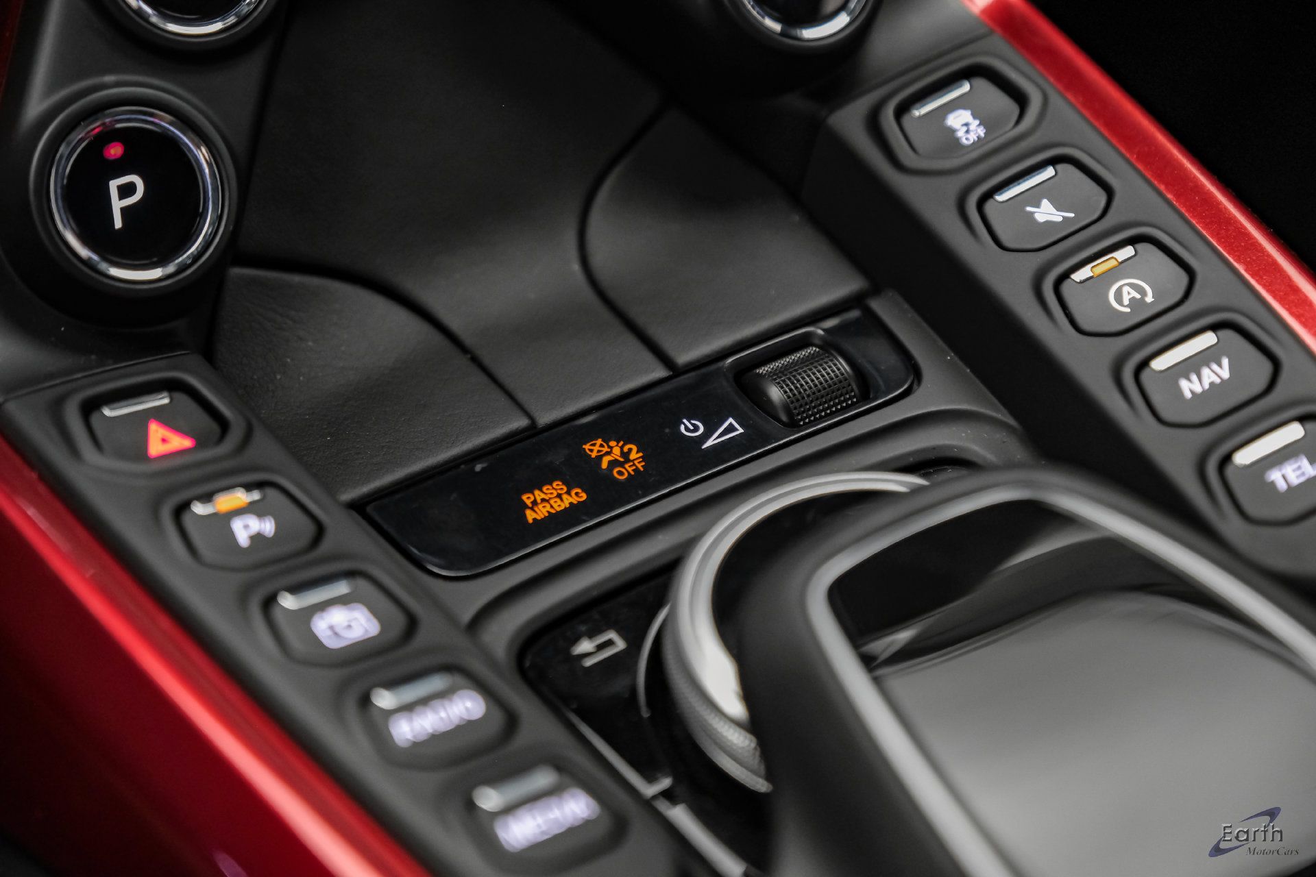 Used 2019 Aston Martin V8 Vantage Coupe RWD image 63
