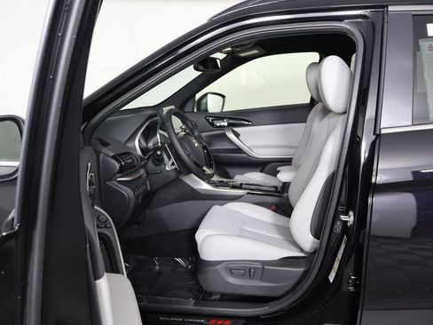 New 2026 Mitsubishi Eclipse Cross SEL image 31