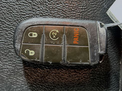 Used 2021 Jeep Compass Limited image 36