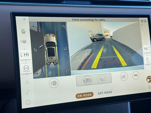 New 2026 Land Rover Range Rover SE image 19