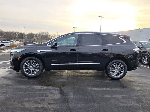 Certified 2023 Buick Enclave Avenir w/ Avenir Technology Package image 5