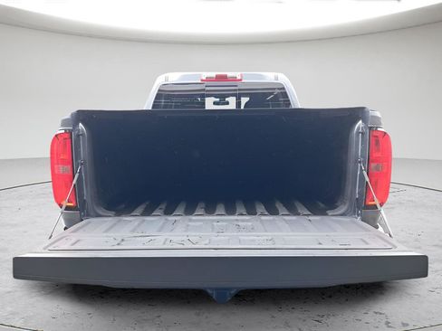 Used 2022 Chevrolet Colorado ZR2 AWD/4WD image 27