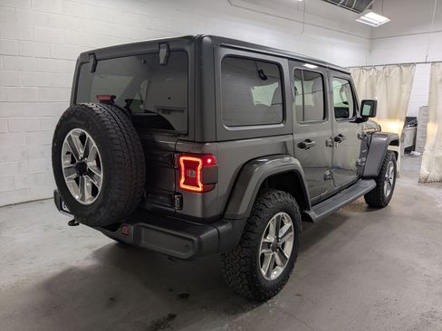 Used 2021 Jeep Wrangler Unlimited Sahara w/ Safety Group AWD/4WD image 7