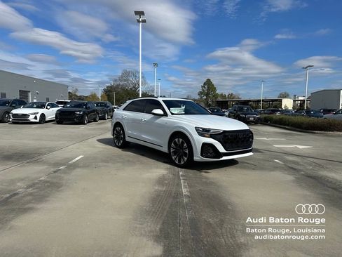 New 2026 Audi Q8 Premium Plus image 5