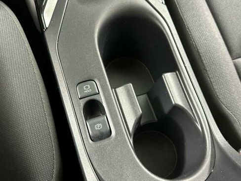 Used 2024 Toyota Corolla LE image 34