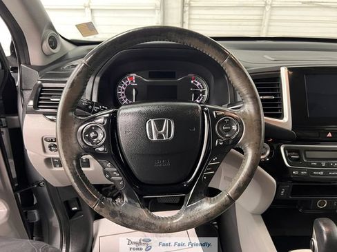 Used 2017 Honda Ridgeline RTL-E image 39
